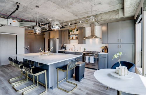 Warehouse District Condominio | Sable 501 - Luxury Two Story Loft
