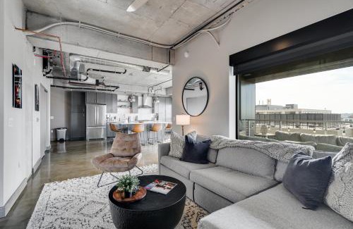 Warehouse District Apartamento | Sable 701 - Luxury Two Story Loft