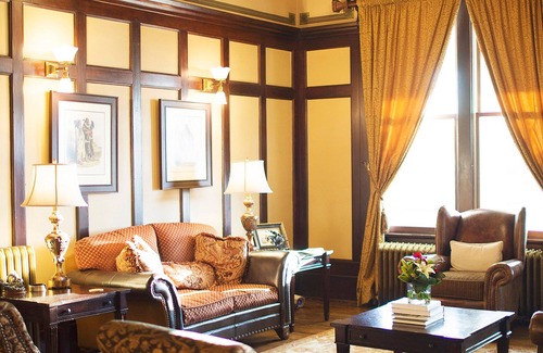 Three Forks Hotel | Sacajawea Hotel
