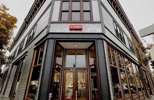 Enterprise Condominio | Sacajawea is part of the Litch Hotel: Luxury fully equipped vacation rental condos
