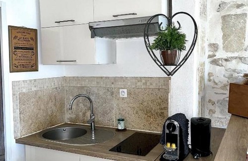 Lunel Apartamento | Sacré Coeur de Ville