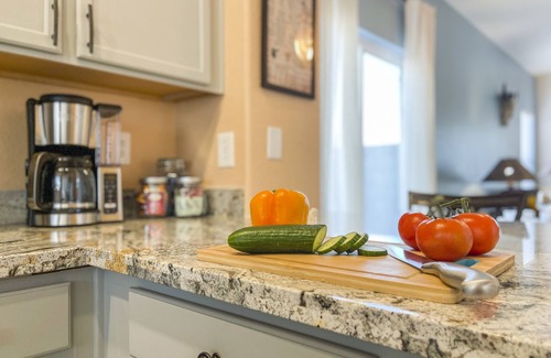 Sarival Village Casa | Saddle In & Kick Back: Old West Charmer w/King Bed and Putting Green