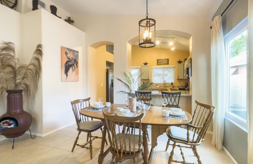 Sarival Village Casa | Saddle In & Kick Back: Old West Charmer w/King Bed and Putting Green