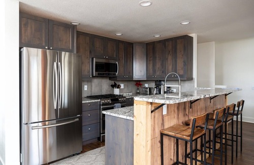 Saddle Ridge Condominio | Saddle Ridge D1 (3-Bedroom Condo) with Mountain view by Moonlight Basin Lodging