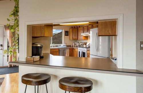 Gardiner Casa | Saddle Ridge Retreat just 10 min from Yellowstone National Park