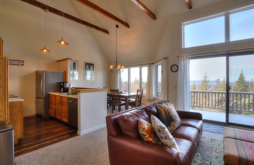 Rangeley Condominio | Saddleback - Rock Pond Condo 67 - ski in/out