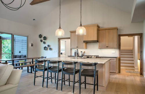 Mill Spring Casa | Saddles, Sand Traps & Summits: Ideal Family Retreat
