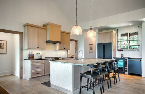 Mill Spring Casa | Saddles, Sand Traps & Summits: Ideal Family Retreat