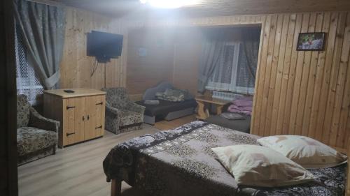 Vorokhta Cabina | Sadyba Geredzhuka