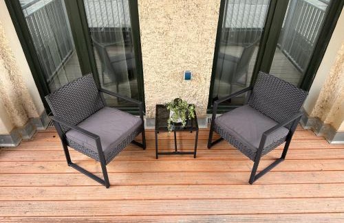 Magdeburg Apartamento | SAFAN Suites I Elbnah I Balkon I Uniklinik I Parkplatz