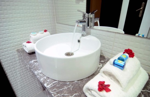 Dcheira El Jihadia Hotel | Safar Budget