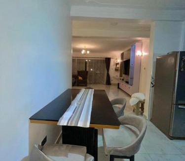 Entebbe Apartamento | SAFARI LAKE VIEW SUITES, KITENDE