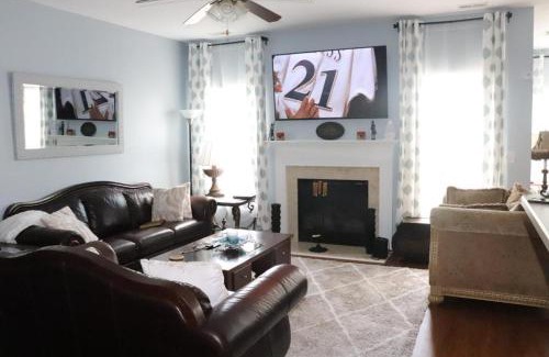 Harrisburg Casa | Safari Rooms