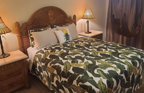 Lutz Condominio | Safari Swingin' #2204