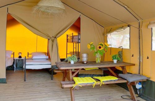 Heeg Chalet De Esquí | Safari tent Heeg 4 persons