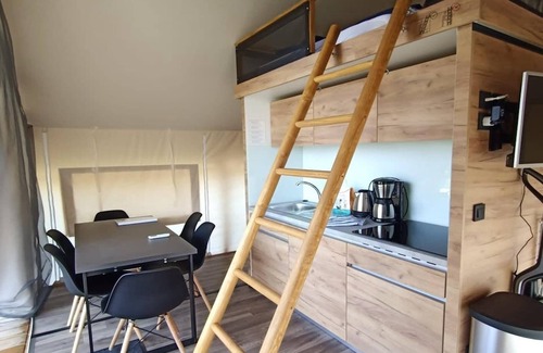 Houthem Casa | Bonita tienda safari con baño, 9 km de Maastricht