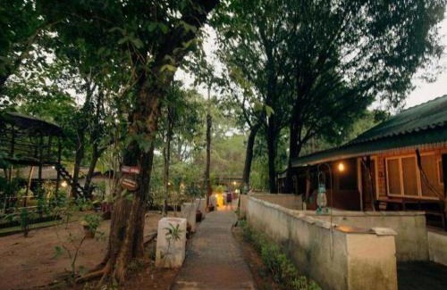 Udawalawa Hotel | Safari Village Hotel - Udawalawa