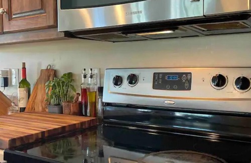 Tifton Apartamento | Safe and calm neighborhood.