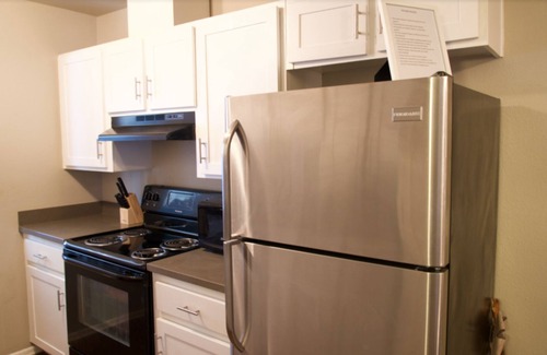 Harbor Apartamento | Apartamento seguro y limpio en Lakewood CA