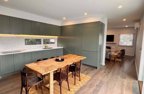 Sorrento Casa | *Safe Haven* walk to beaches/shops,full renovation