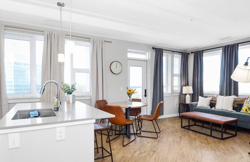 Towson Apartamento | Safe In Luxury In Towson Baltimore Area