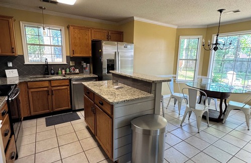 Ellendale Casa | Safe nice area/ Cove in Bartlett, Tn near Memphis.Easy access to I40.NoParties