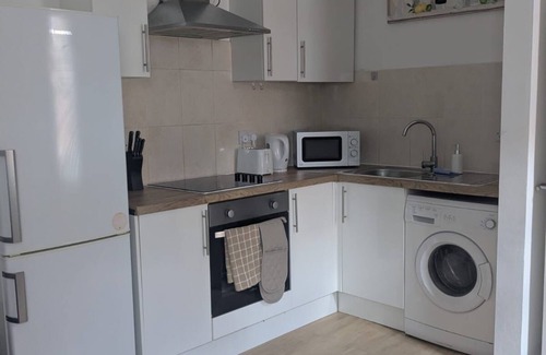 Swindon Apartamento | Saffron&Space *Parking *Sleeps 5