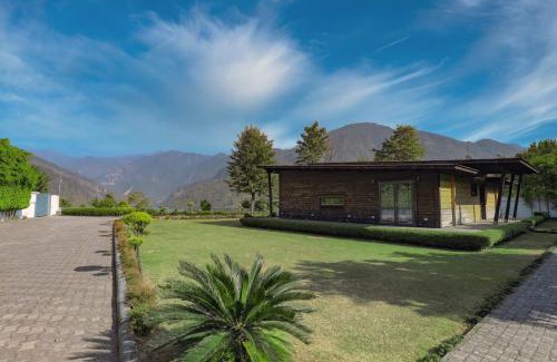 Bullawala Villa | SaffronStays Paradise Pines, Dehradun - cliff villa with valley & forest views