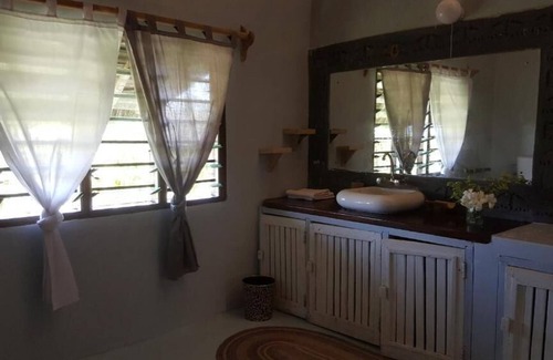 Gede Cama Y Desayuno | Safina Beach House