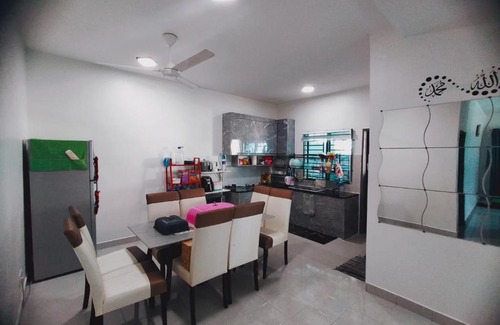 Karak Casa | Safiya Homestay Karak Setia