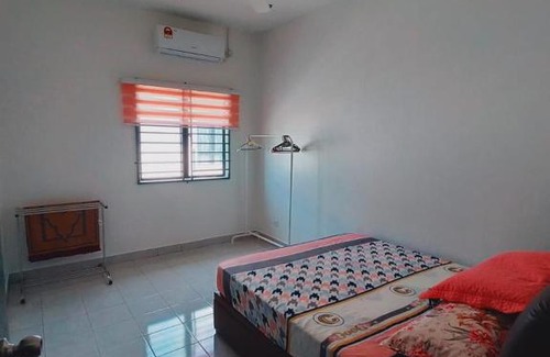 Karak Casa | Safiya Homestay Karak Setia