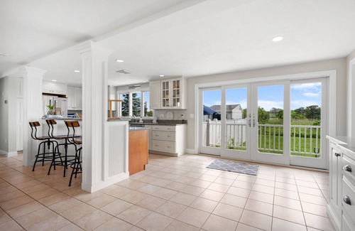 Sagamore Beach Casa | Sagamore Beach just across the street from this gorgeous home with private heated pool