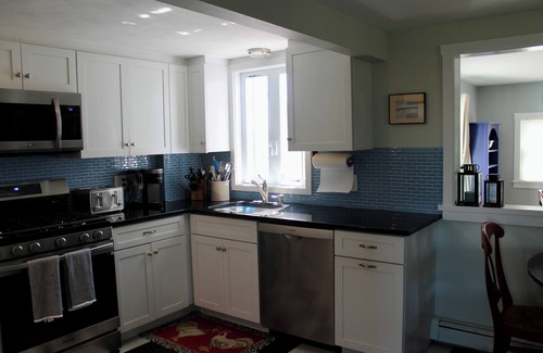 Sagamore Beach Cabaña | Sagamore Beach large group rental across from private beach!