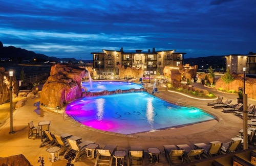 Moab South Valley Condominio | Sage Creek at Moab *Combo F10 & F11* Pool