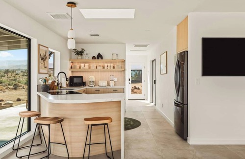 Pioneertown Casa | Sage Moon | Hot Tub, Fire Pit & Views
