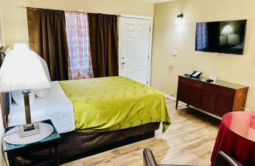 Moses Lake Hotel | Sage N Sand Motel