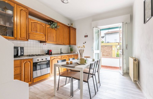 Pisa City Centre Apartamento | Sage&Rosemary Home - with Garden by Pleiades Home