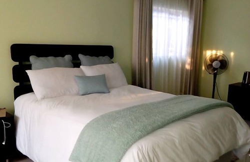 Lusaka Casa | Sago Palm Executive Lodge