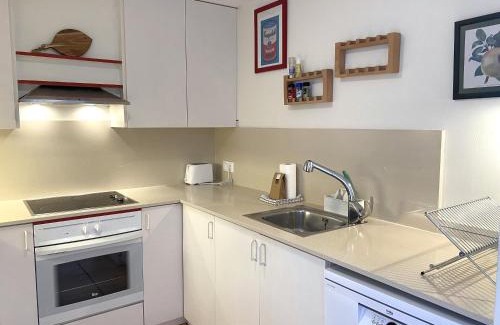 Cadaqués Apartamento | SAGUARDA II - Apartamento con terraza y vistas al mar