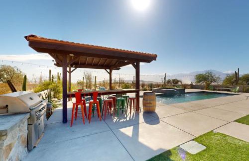 Desert Hot Springs Casa | Saguaro Gardens Desert Retreat