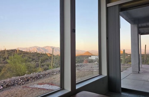 Tucson Casa | ¡Vistas panorámicas de la ciudad que te dejarán boquiabierto!
