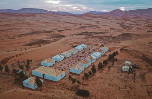 Lac Yasmins Otro | Saharasandluxurycamp