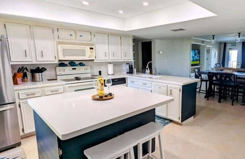 South Padre Island Condominio | Saida Tower 506 3 Bedroom Condo by RedAwning