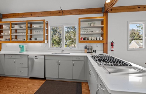Croatan Beach Casa | Sail Away - Croatan VB home with billiards table