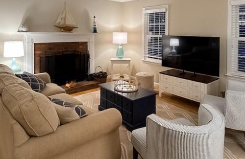Harwich Casa | Sail Away
