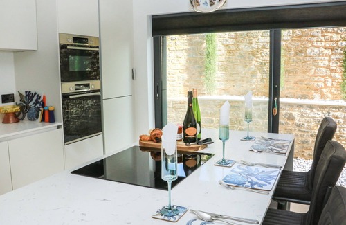 Dawlish Cabaña | SAIL LOFT, family friendly, country holiday cottage in Dawlish