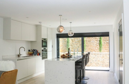 Dawlish Cabaña | SAIL LOFT, family friendly, country holiday cottage in Dawlish