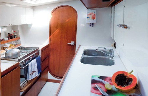 Monnickendam Alquiler De Eote | Sail on a Unique Catamaran - Explore Authentic Villages & calm Waters