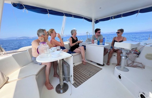 Monnickendam Alquiler De Eote | Sail on a Unique Catamaran - Explore Authentic Villages & calm Waters