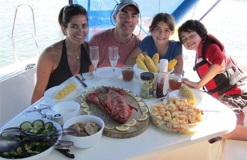 Sag Harbor Alquiler De Eote | * VELA * SU PROPIO YATE PRIVADO! DAYSAILS EN HAMPTONS # 1 CATAMARAN